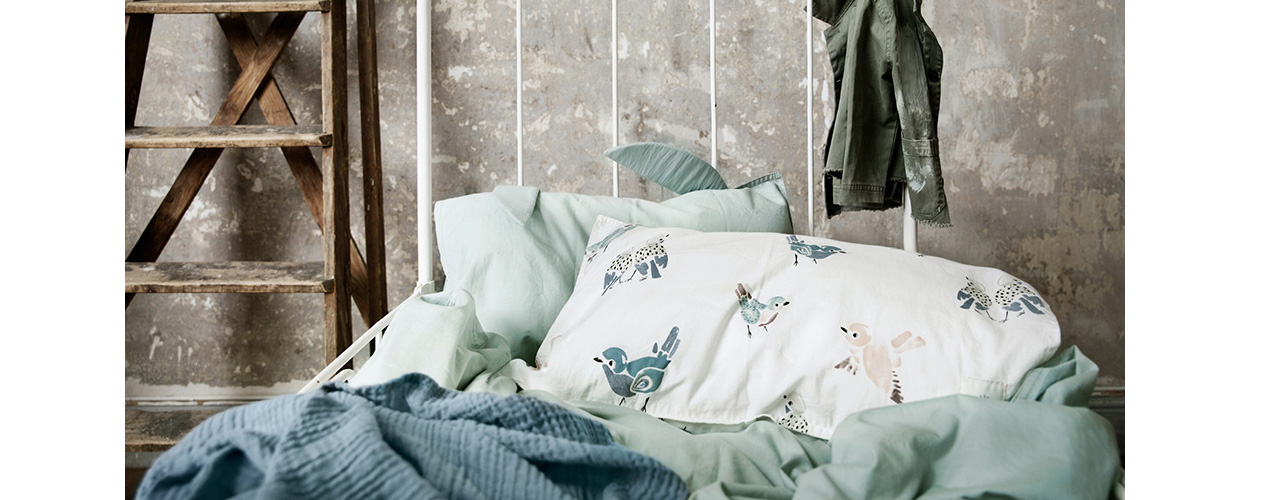 linge-housse-couette-taie-oreiller-100x130cm-bebe-elodie-details-feathered-friends